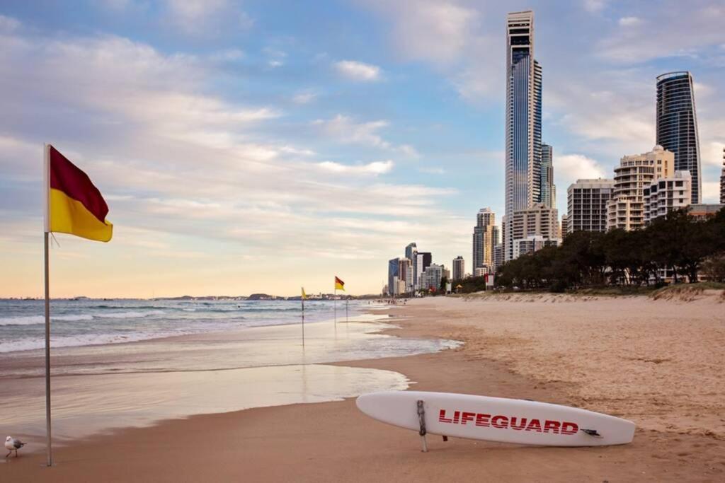 Surfers Paradise Self Contained 1 Bed Unit Guldkusten Exteriör bild