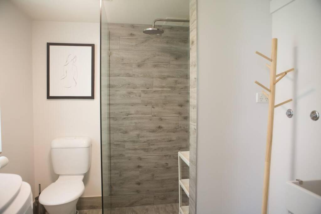 Surfers Paradise Self Contained 1 Bed Unit Guldkusten Exteriör bild